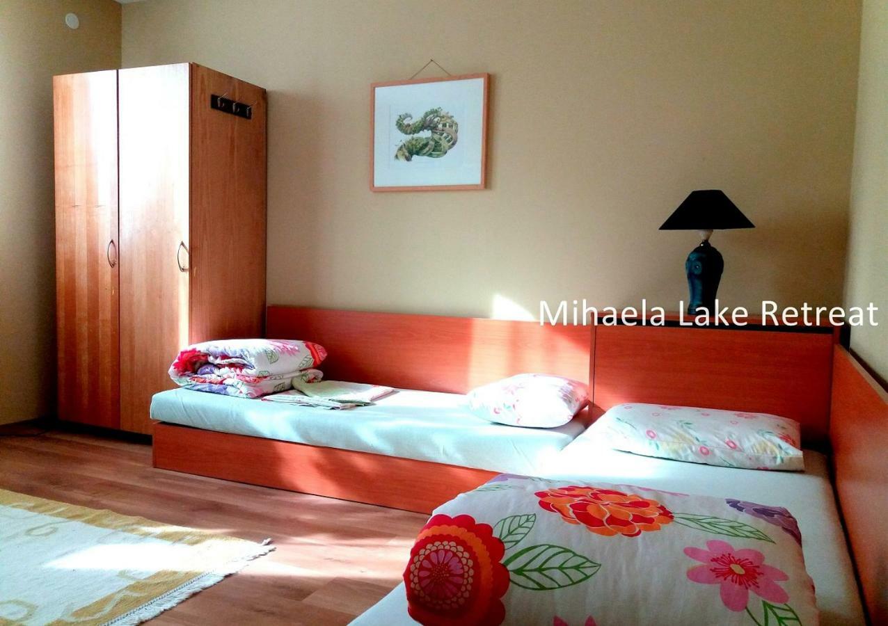 Mihaela Lake Retreat Yuvalar Exterior foto